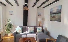 The Old Ship Holiday Apartment